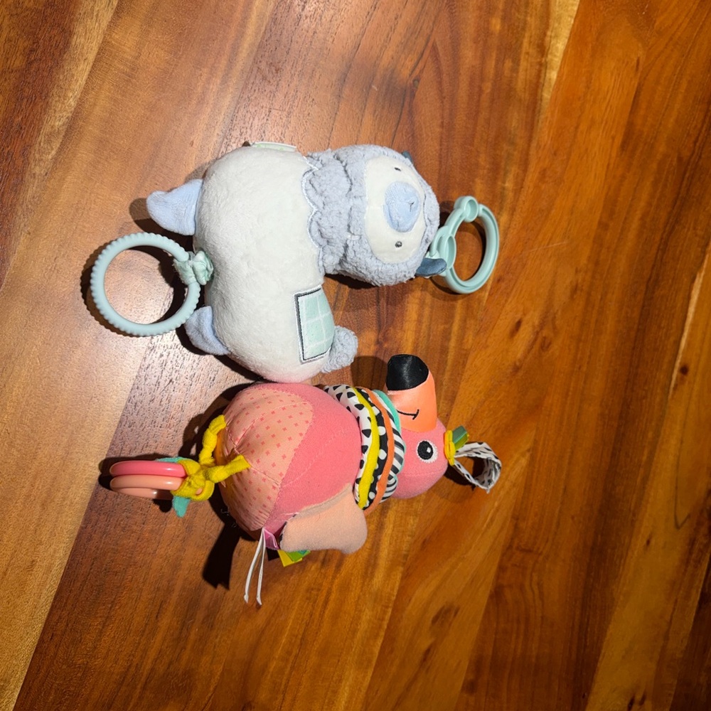 Plush Animal Baby Toys with Rings play music